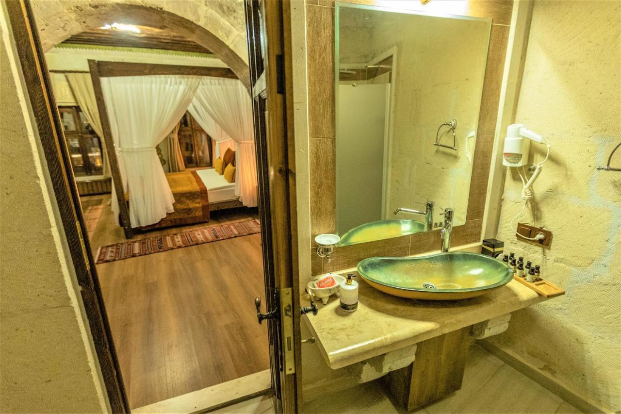 Mimi Cappadocia Luxury Cave Hotel Uçhisar Exterior photo