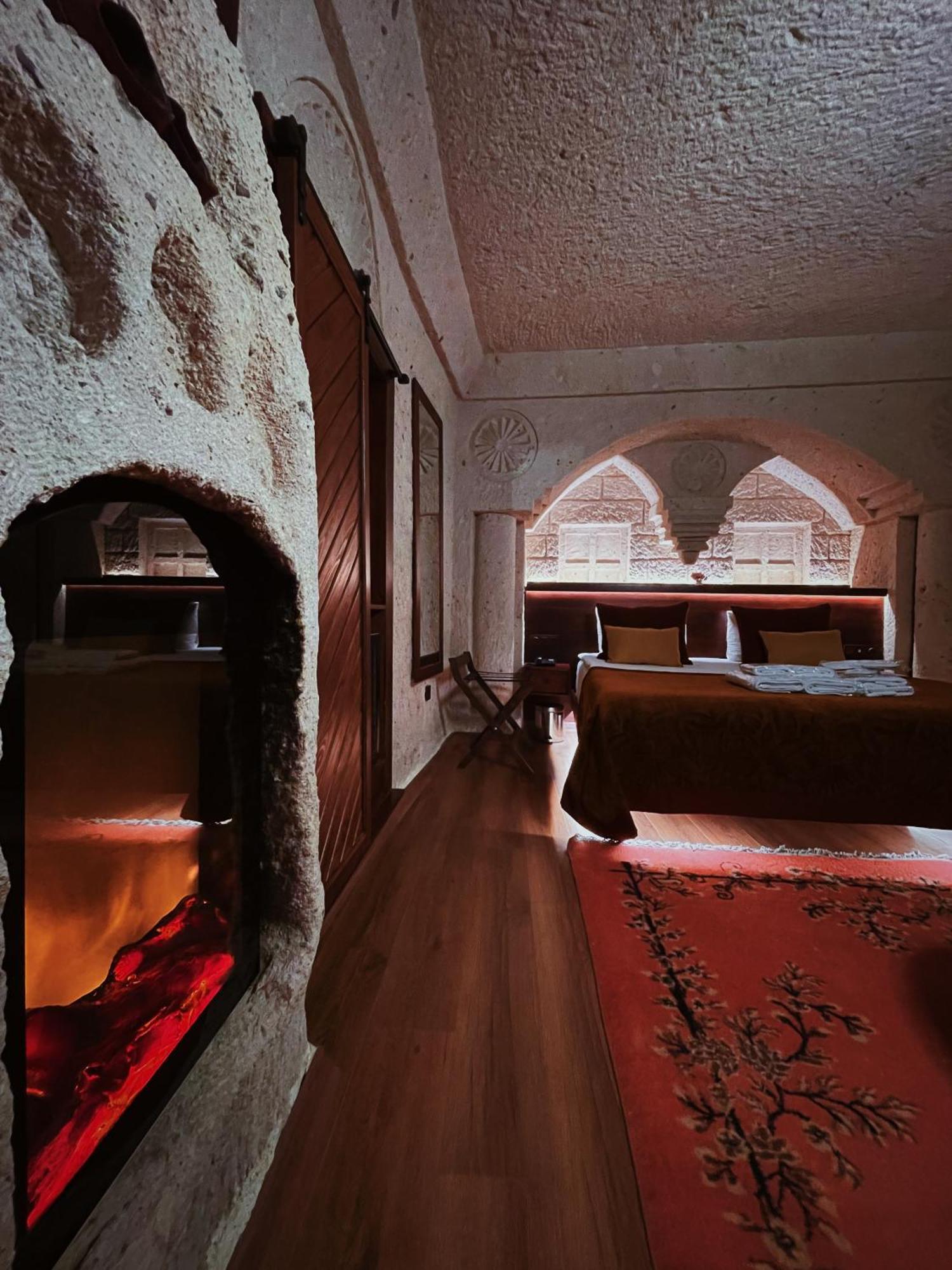 Mimi Cappadocia Luxury Cave Hotel Uçhisar Exterior photo