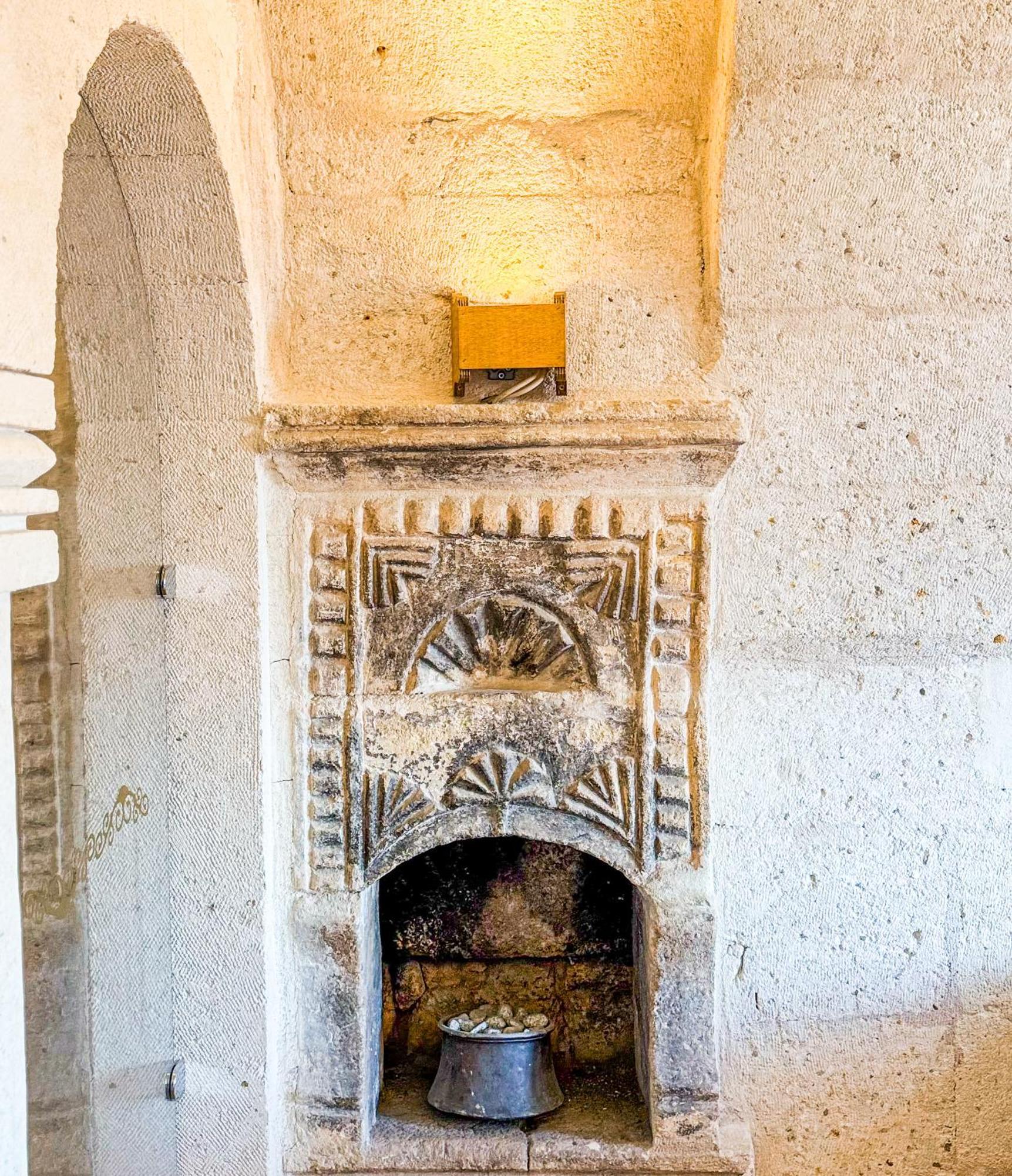 Mimi Cappadocia Luxury Cave Hotel Uçhisar Exterior photo