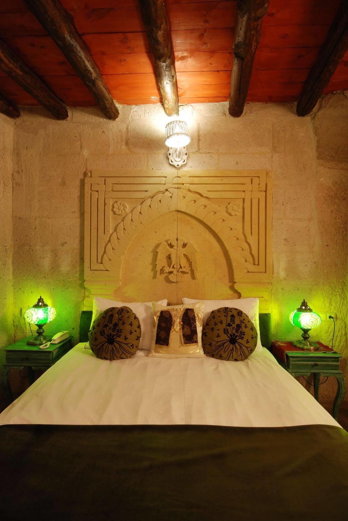 Mimi Cappadocia Luxury Cave Hotel Uçhisar Exterior photo